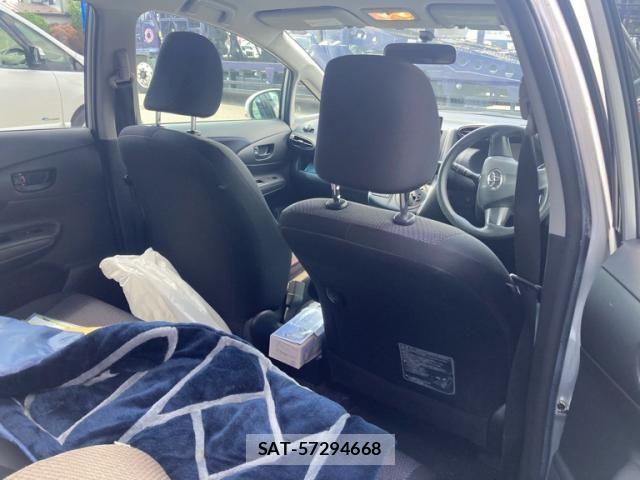 Toyota WISH 2013-08 7790678-14