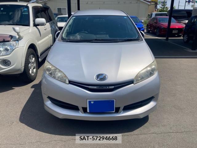 Toyota WISH 2013-08 7790678-1