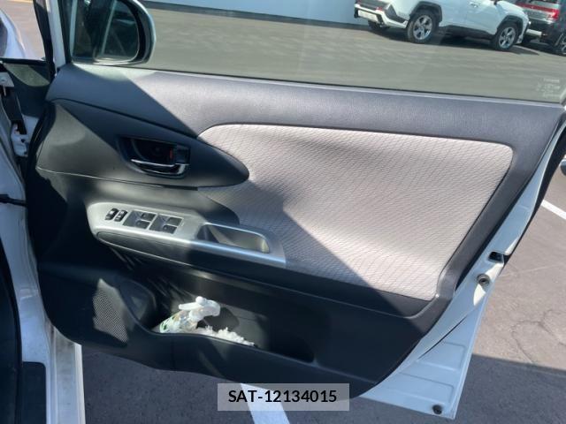 Toyota WISH 2010-02 7880656-16