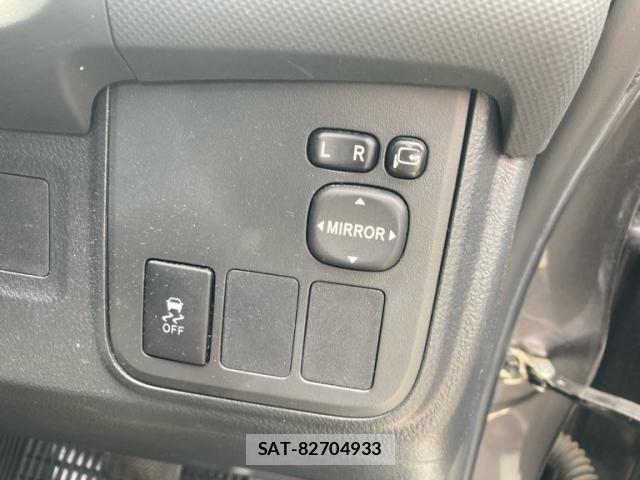 Toyota WISH 2013-07 7880655-17