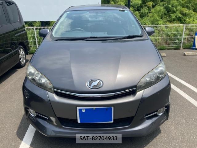 Toyota WISH 2013-07 7880655-1