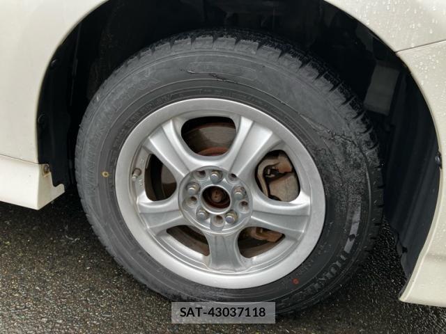 Toyota WISH 2009-07 8039331-18