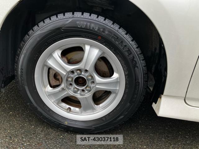 Toyota WISH 2009-07 8039331-21