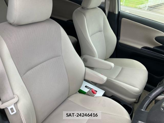 Toyota WISH 2014-07 8039330-11