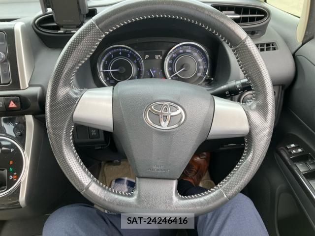 Toyota WISH 2014-07 8039330-14
