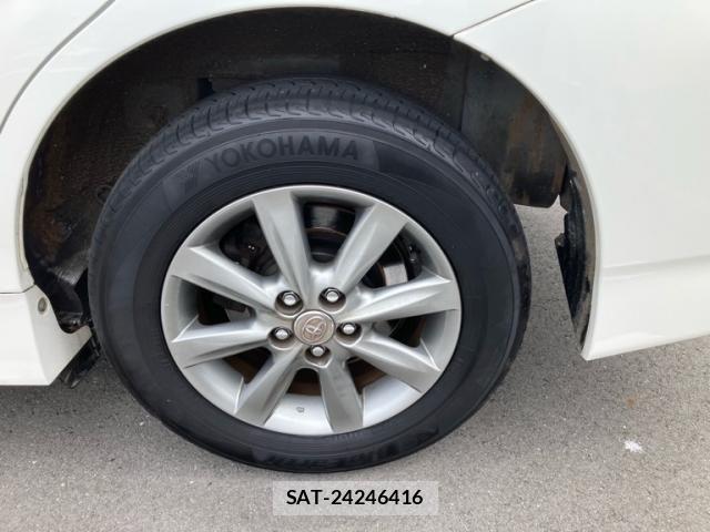 Toyota WISH 2014-07 8039330-8