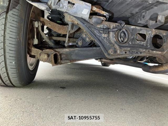 Toyota WISH 2013-11 8102865-10
