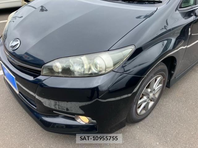 Toyota WISH 2013-11 8102865-3