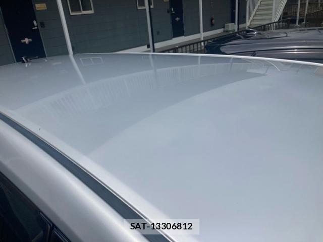 Toyota WISH 2013-04 8102867-6