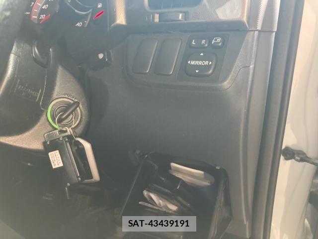 Toyota WISH 2008-06 8147040-21