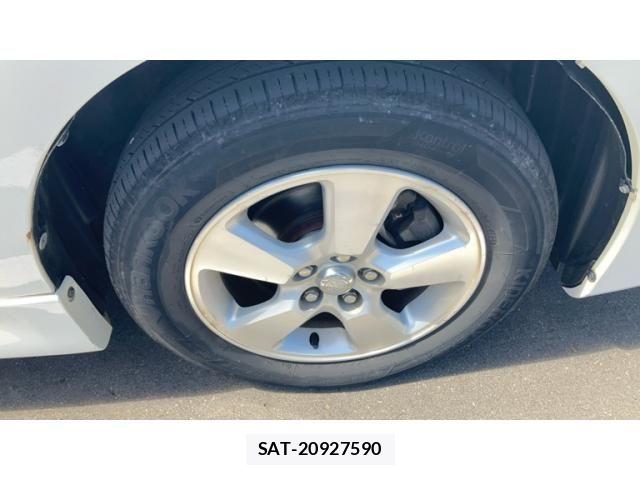 Toyota WISH 2005-09 8247229-3