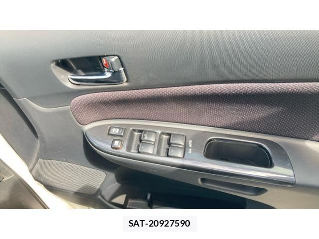 Toyota WISH 2005-09 8247229-5