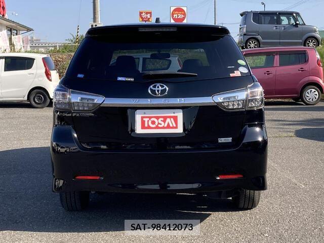 Toyota WISH 2013-10 8247226-22