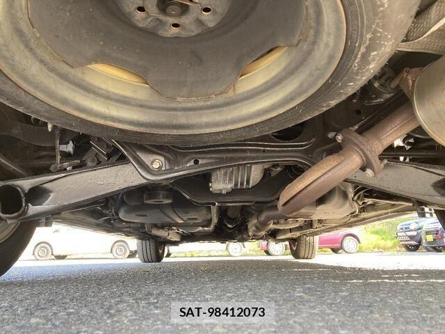 Toyota WISH 2013-10 8247226-28