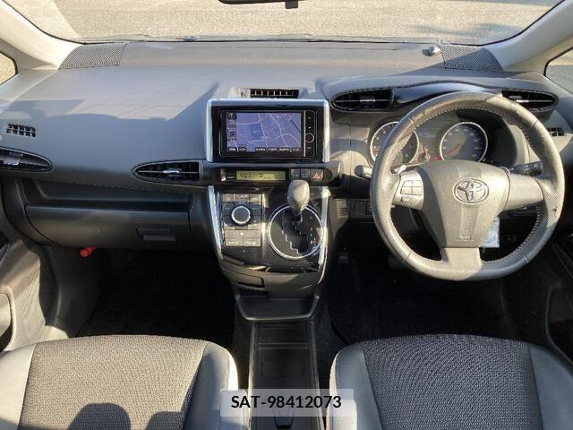 Toyota WISH 2013-10 8247226-5