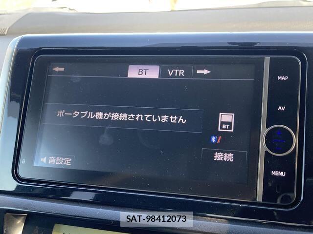 Toyota WISH 2013-10 8247226-6