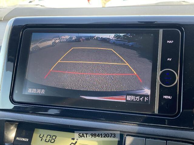 Toyota WISH 2013-10 8247226-7
