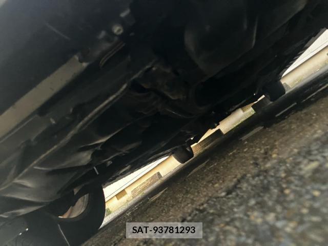 Toyota WISH 2003-09 8318239-2