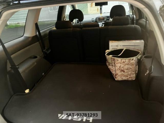 Toyota WISH 2003-09 8318239-5