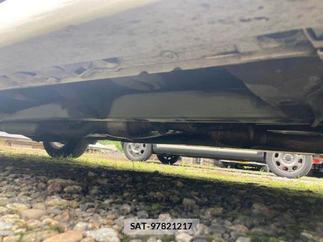 Toyota WISH 2014-06 8338584-4