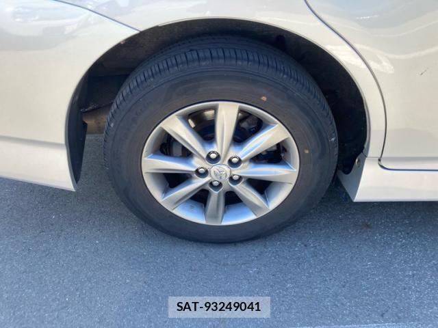 Toyota WISH 2015-09 8415996-10
