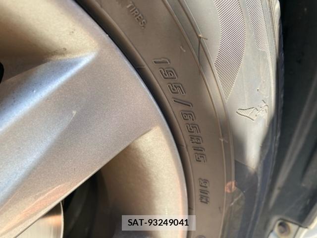 Toyota WISH 2015-09 8415996-11