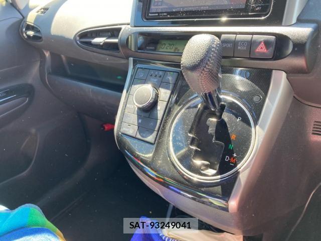 Toyota WISH 2015-09 8415996-19