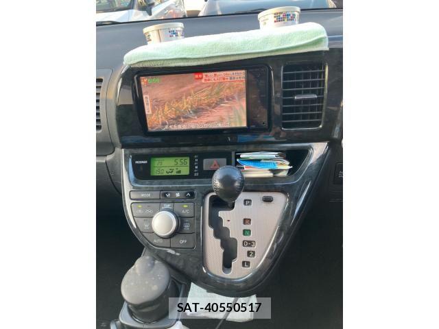 Toyota WISH 2009-02 8458809-23