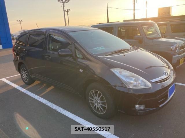 Toyota WISH 2009-02 8458809-4
