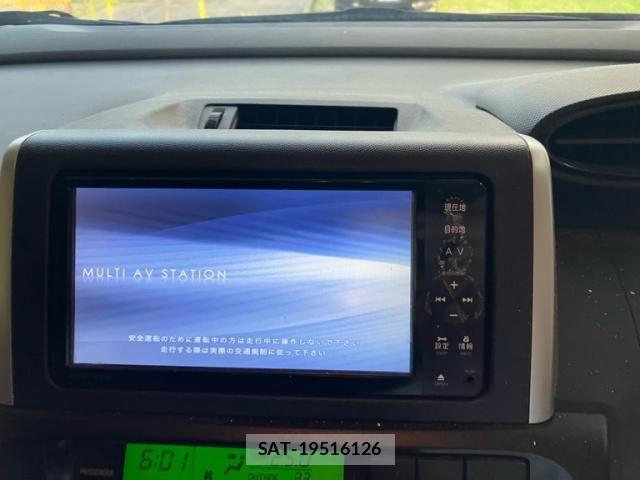 Toyota WISH 2011-08 8486306-16
