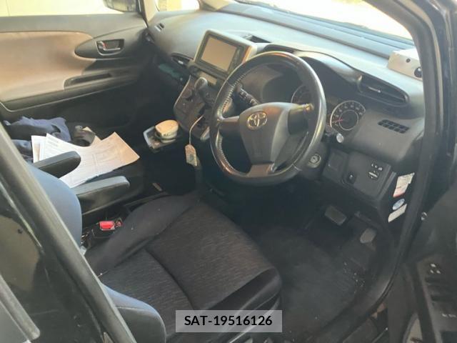Toyota WISH 2011-08 8486306-7