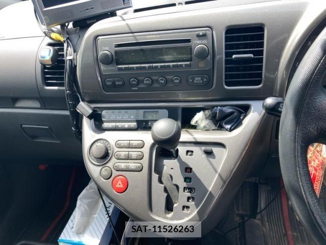 Toyota WISH 2004-04 8486305-13