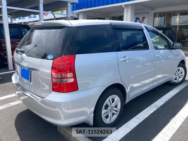 Toyota WISH 2004-04 8486305-2
