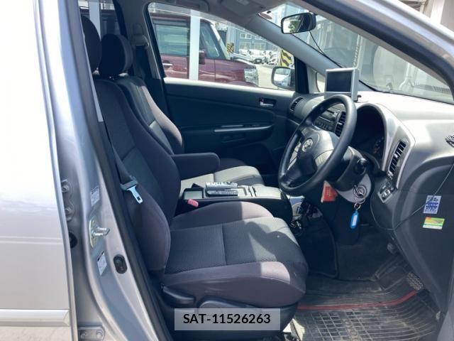Toyota WISH 2004-04 8486305-8