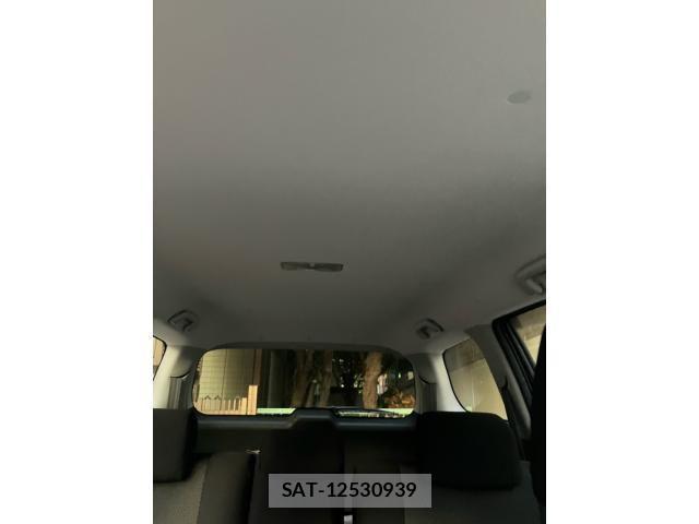 Toyota WISH 2008-07 8667193-17