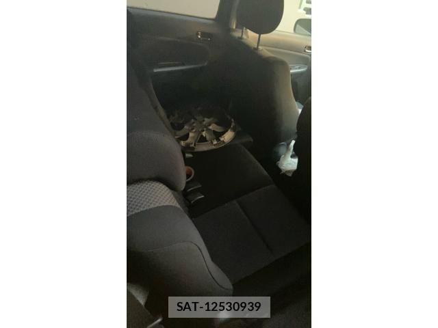 Toyota WISH 2008-07 8667193-19