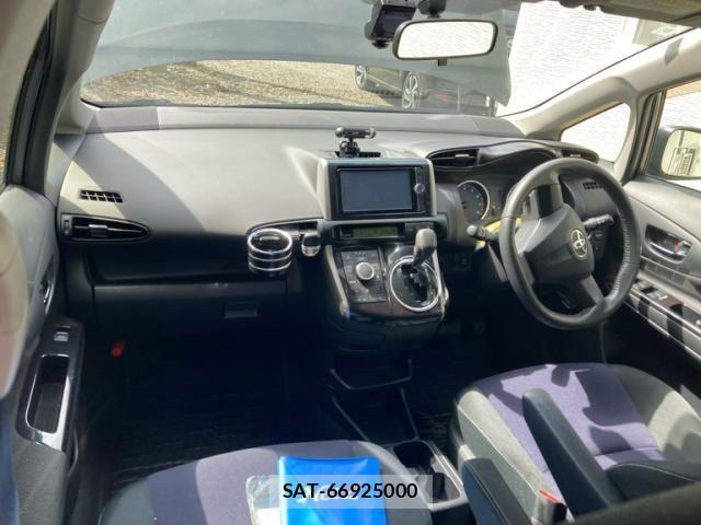 Toyota WISH 2012-07 8667192-17