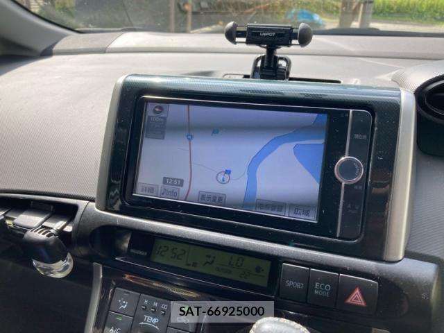 Toyota WISH 2012-07 8667192-21