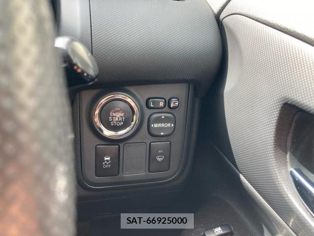 Toyota WISH 2012-07 8667192-25