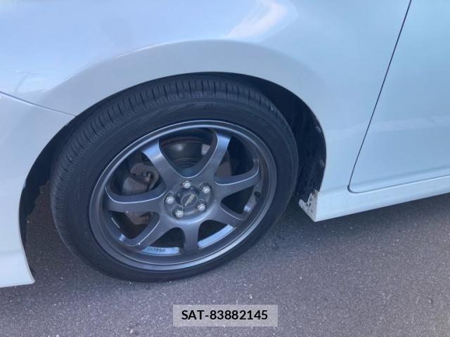 Toyota WISH 2015-05 8662551-9