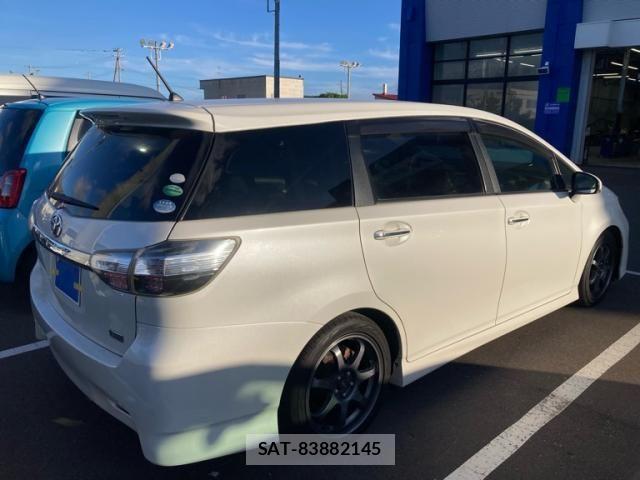 Toyota WISH 2015-05 8662551-3