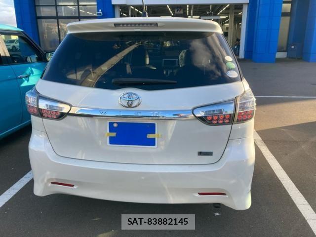 Toyota WISH 2015-05 8662551-4