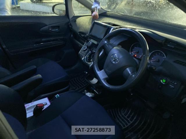 Toyota WISH 2012-05 8746990-12
