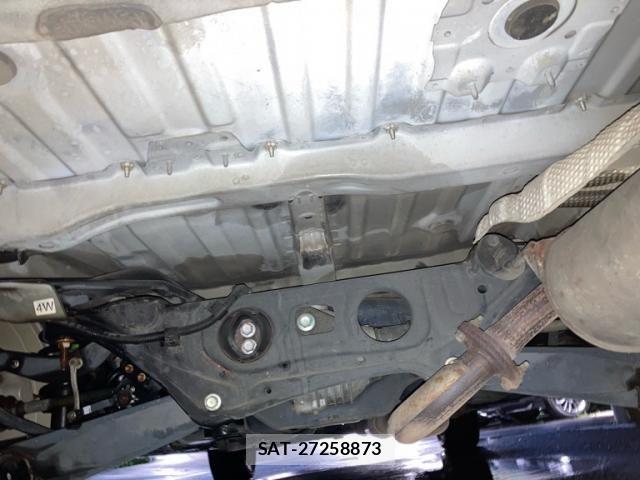Toyota WISH 2012-05 8746990-20