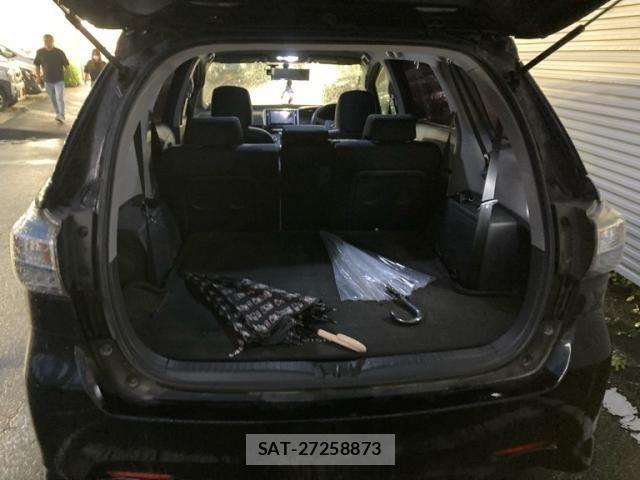 Toyota WISH 2012-05 8746990-5