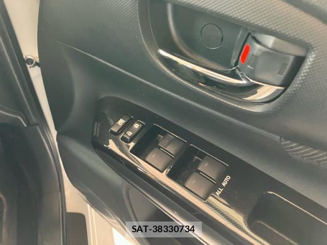 Toyota WISH 2014-11 8797983-11