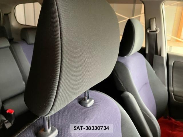 Toyota WISH 2014-11 8797983-13