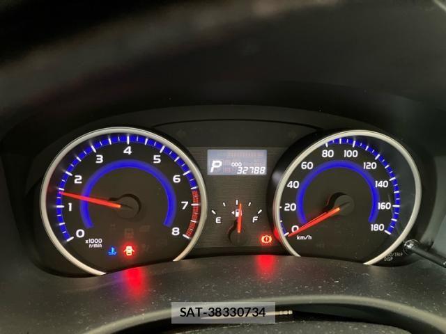 Toyota WISH 2014-11 8797983-17