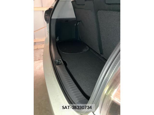 Toyota WISH 2014-11 8797983-23