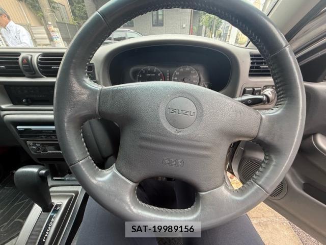 Isuzu WIZARD 2001-03 8372412-13